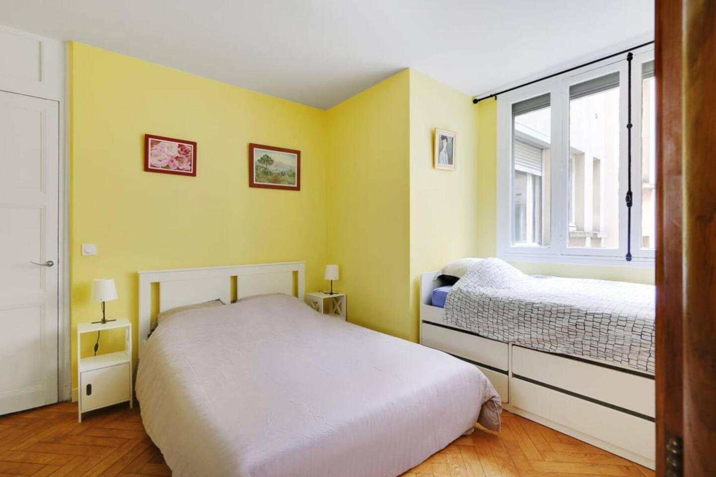 Bright Getaway Near Montparnasse Parijs